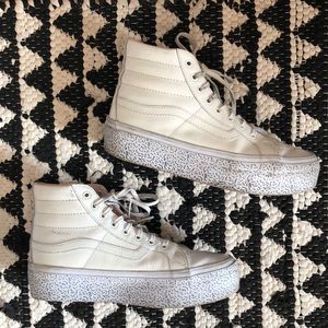 Platform white VANS